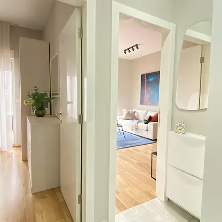 Astramaris Znjan - Deluxe With Hot Tub Appartement *