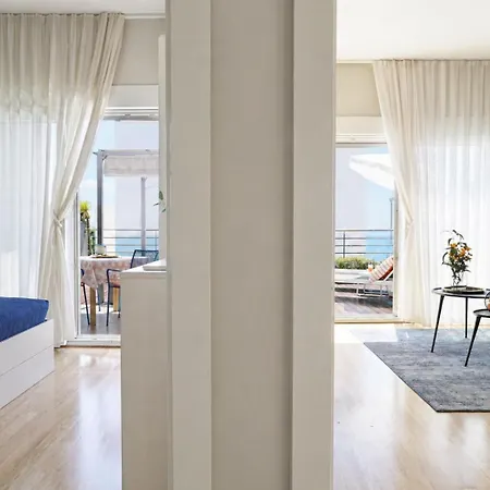 Astramaris Znjan - Deluxe With Hot Tub Appartement *