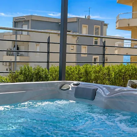 Astramaris Znjan - Deluxe With Hot Tub *